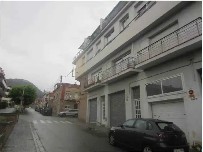 Vista exterior de Pis en venda en Sant Vicenç de Castellet