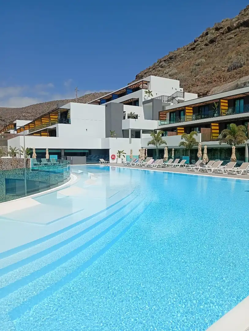 Piscina de Pis de lloguer en Mogán amb Aire condicionat, Traster i Moblat