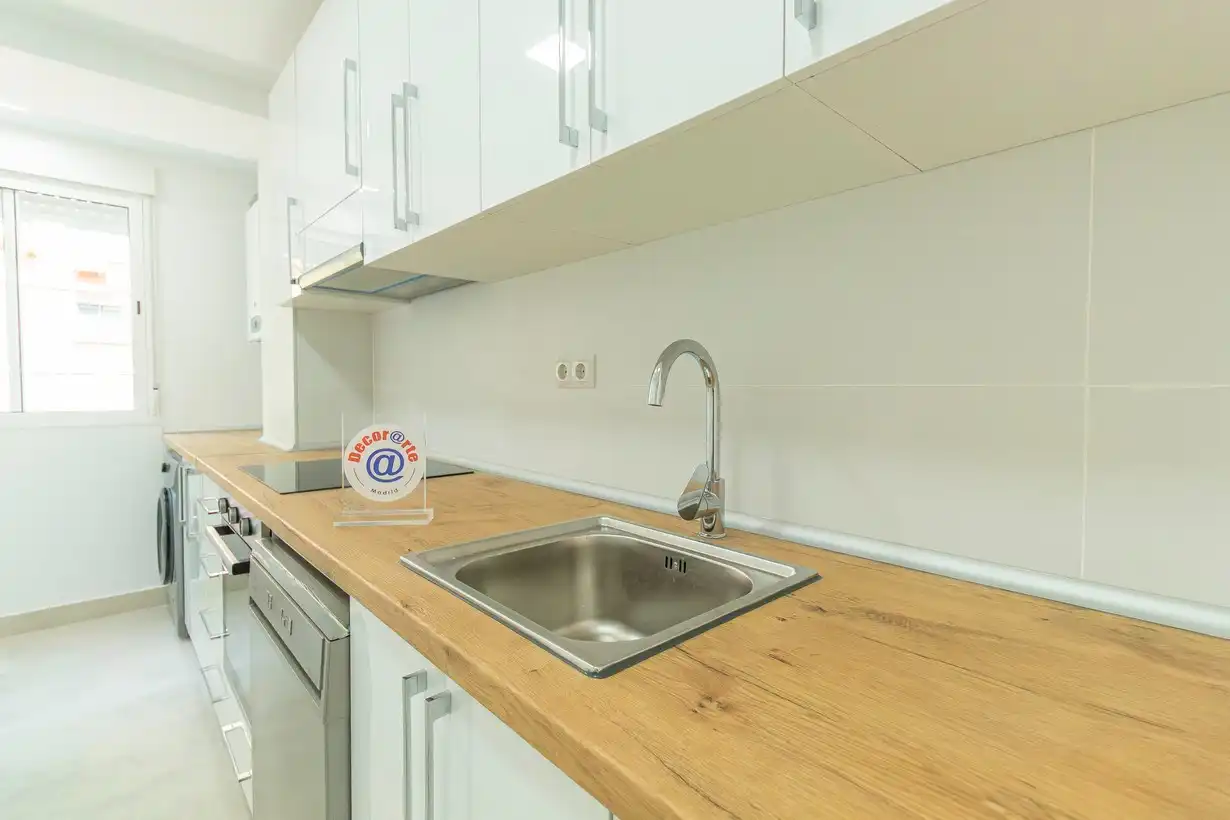 Küche von Wohnung zum Verkauf in Madrid mit Klimaanlage, Heizung und Terrasse