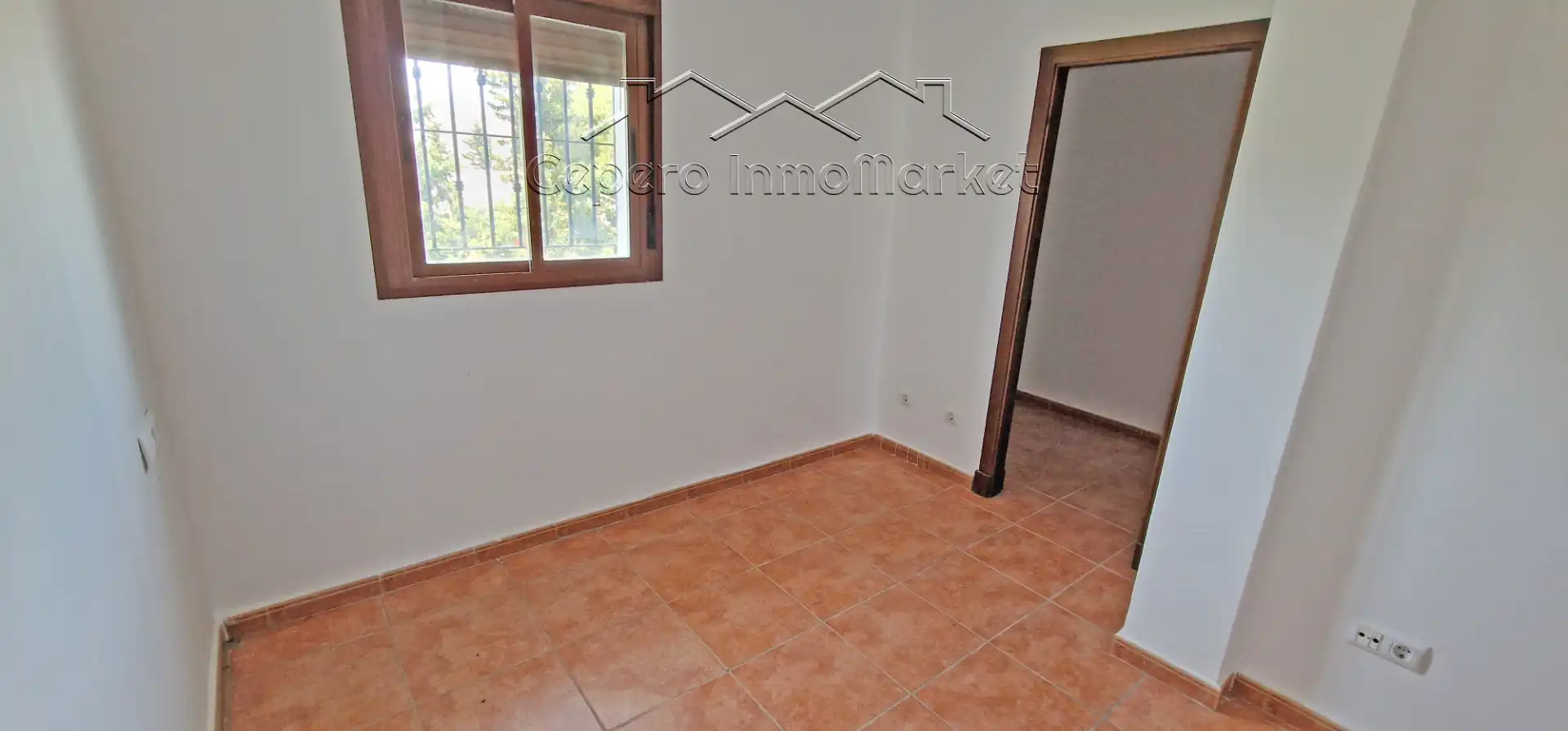 Schlafzimmer von Einfamilien-Reihenhaus zum Verkauf in El Puerto de Santa María mit Privatgarten und Balkon