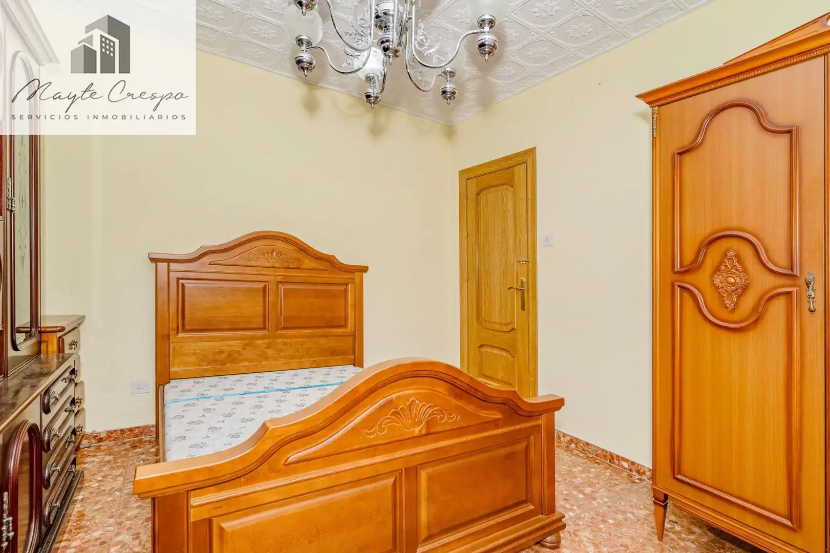 Habitación de Casa o chalet en venta en Granada con Terraza
