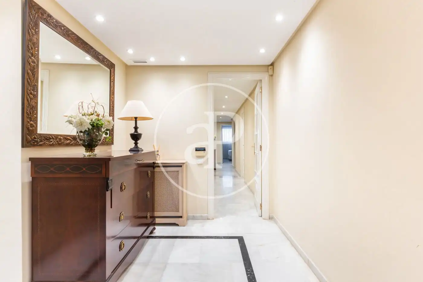 Flat for rent in Valencia  with Air Conditioner, Heating and Storage room