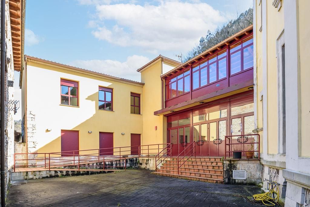 Edifici en venda a AN ANDRES Nº 95 PG 84 PARCELA 419, 419, San Claudio - Trubia - Las Caldas