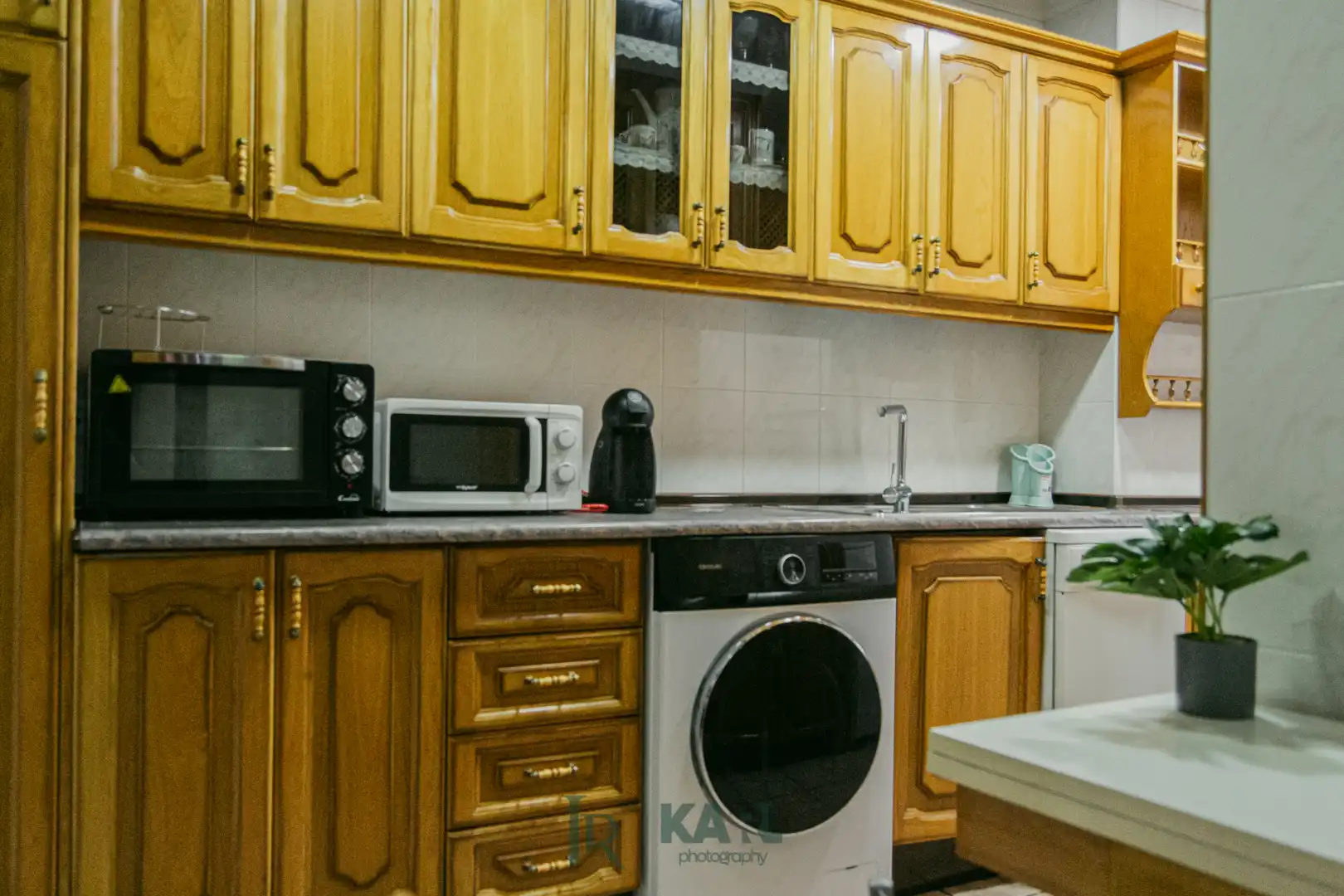 Cocina de Piso de alquiler en Málaga con Aire acondicionado, Calefacción y Jardín privado