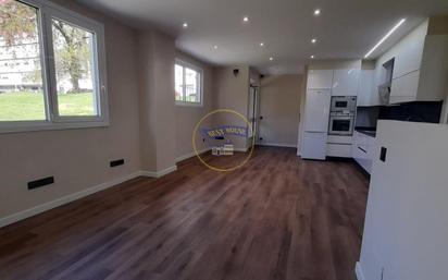 Planta baja for sale in Vigo   with Heating