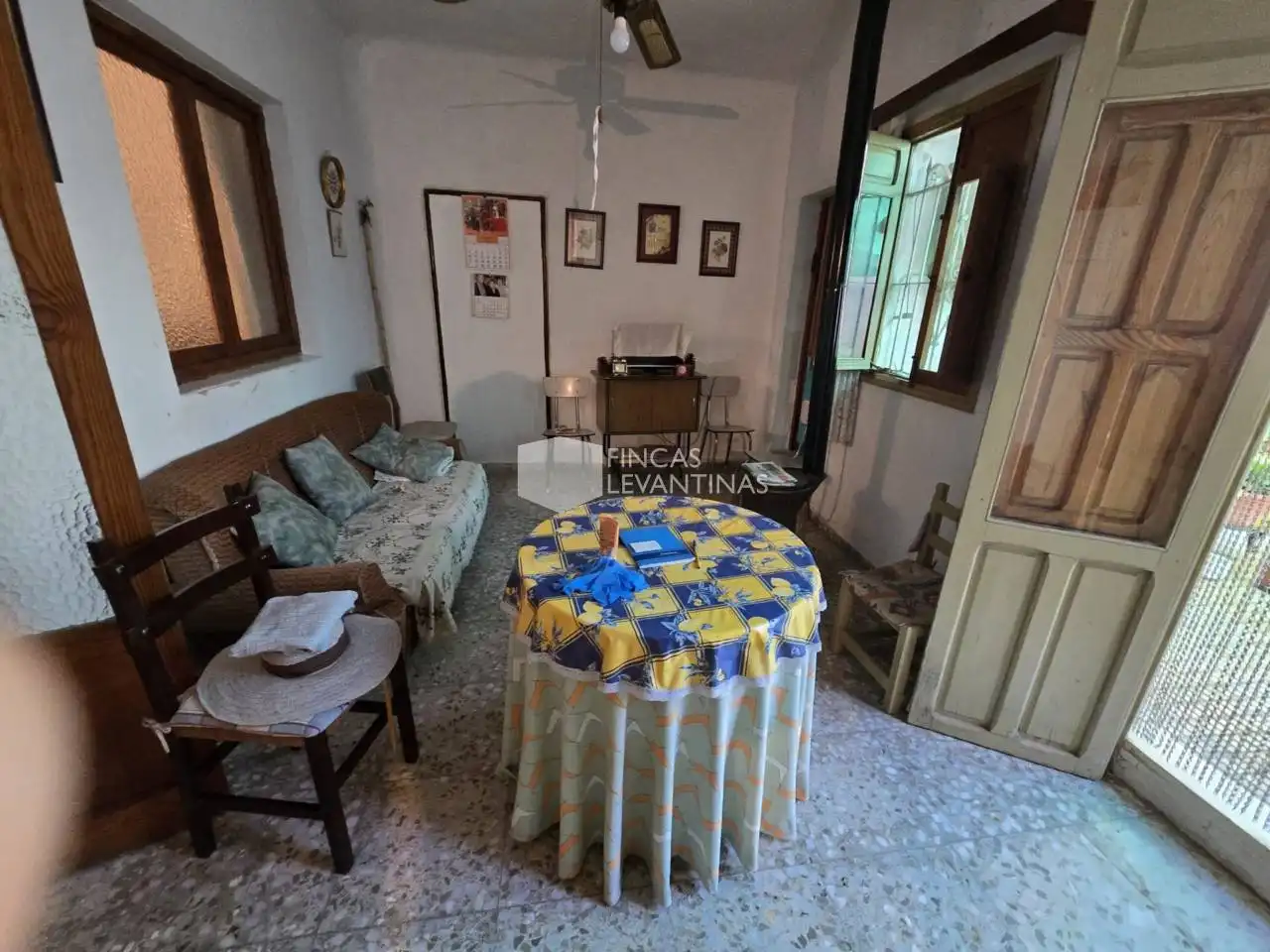 Living room of Houses for sale in San Vicente del Raspeig / Sant Vicent del Raspeig  with Private garden, Terrace and Furnished