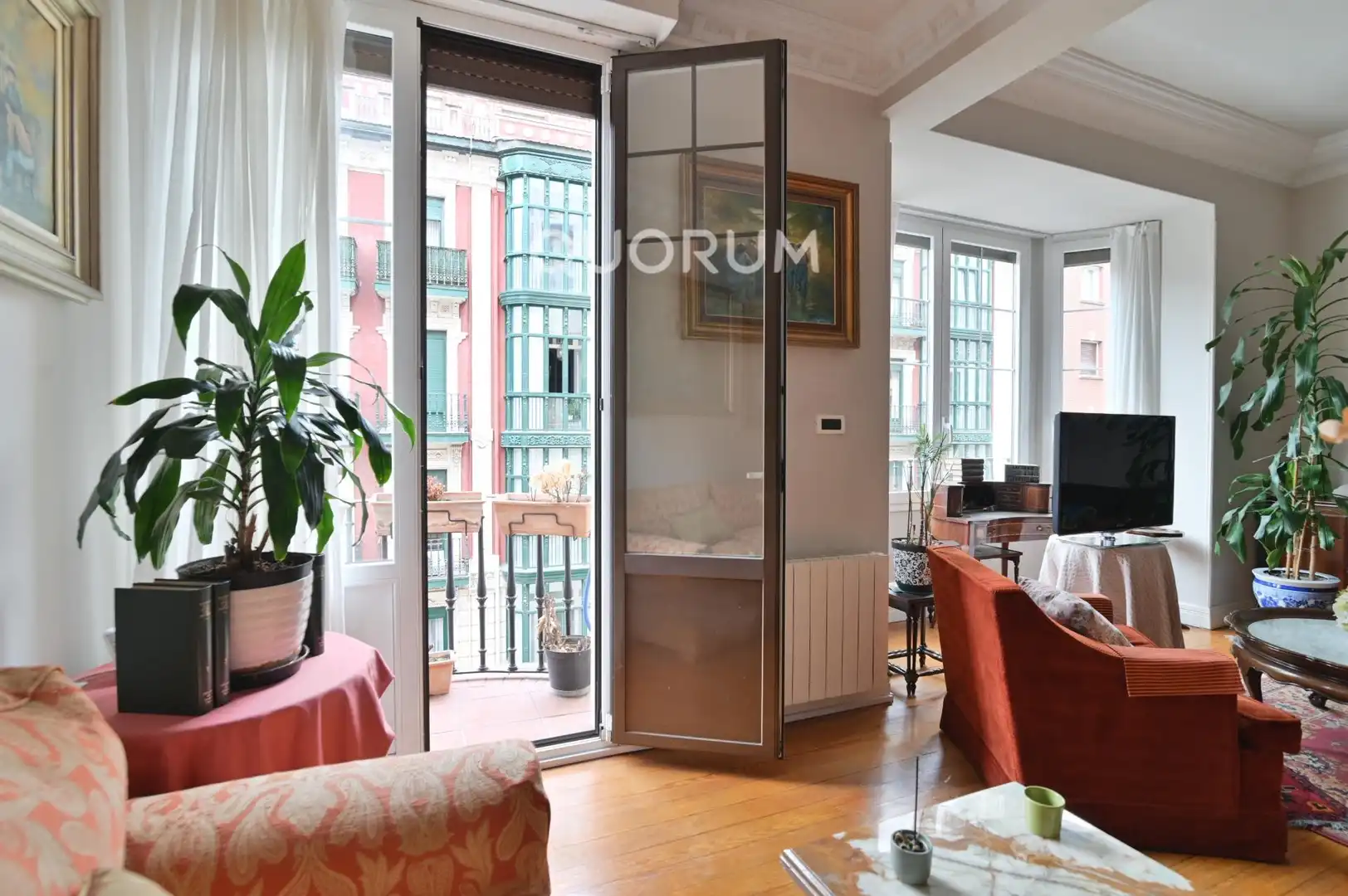 Sala de estar de Piso en venta en Bilbao  con Calefacción y Balcón