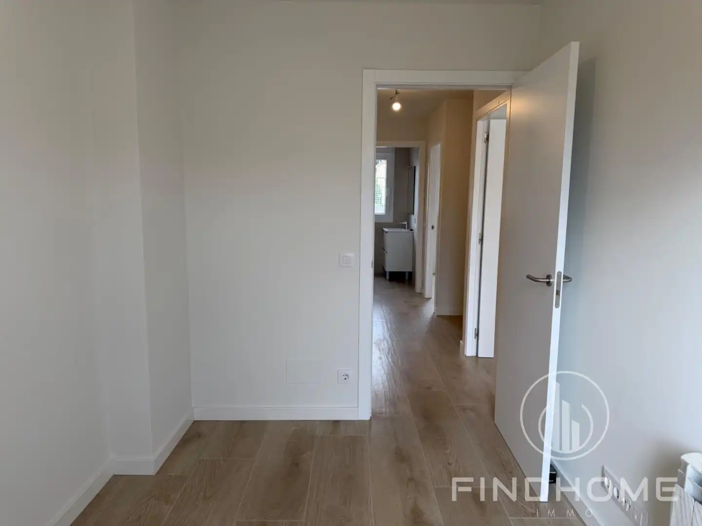 Casa aparellada amb terrassa en venda a Avinguda Fernando Laparte, imagen 22