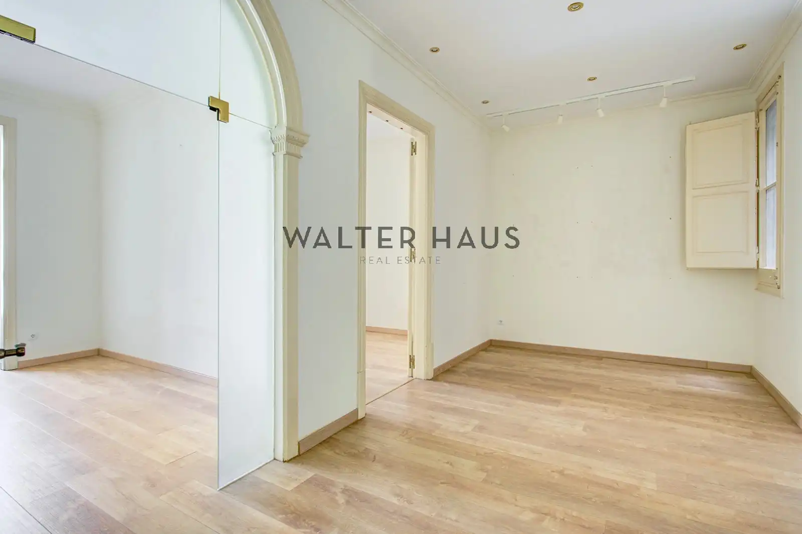 Piso con terraza en venta en Carrer del Rosselló, imagen 26