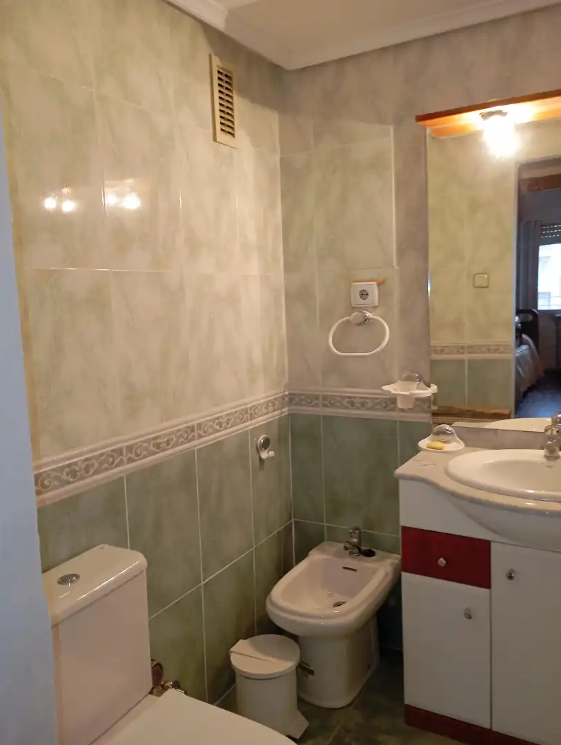 Baño de Piso en venta en Zaragoza con Calefacción, Jardín privado y Terraza