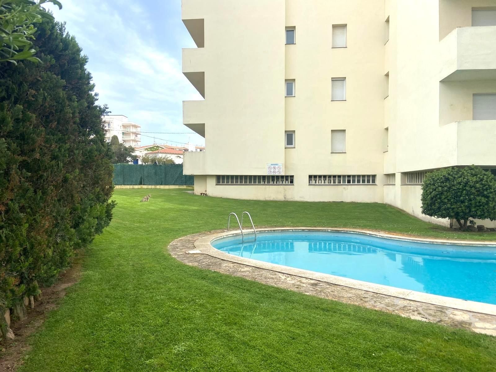 Swimming pool of Duplex for sale in L'Escala  with Heating, Private garden and Terrace
