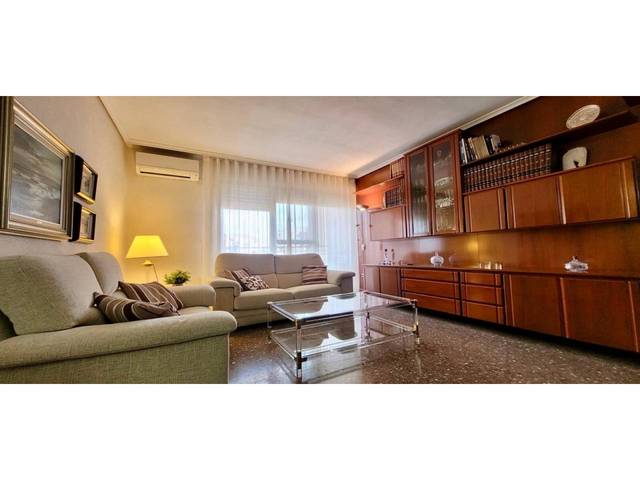 Piso en Venta en Parque Geólogo José Royo Gómez