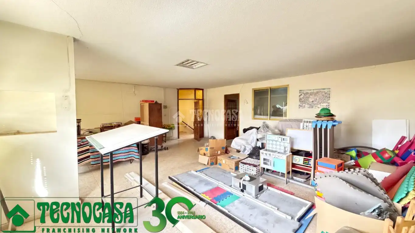 Edificio en venta en Quintanar de la Orden