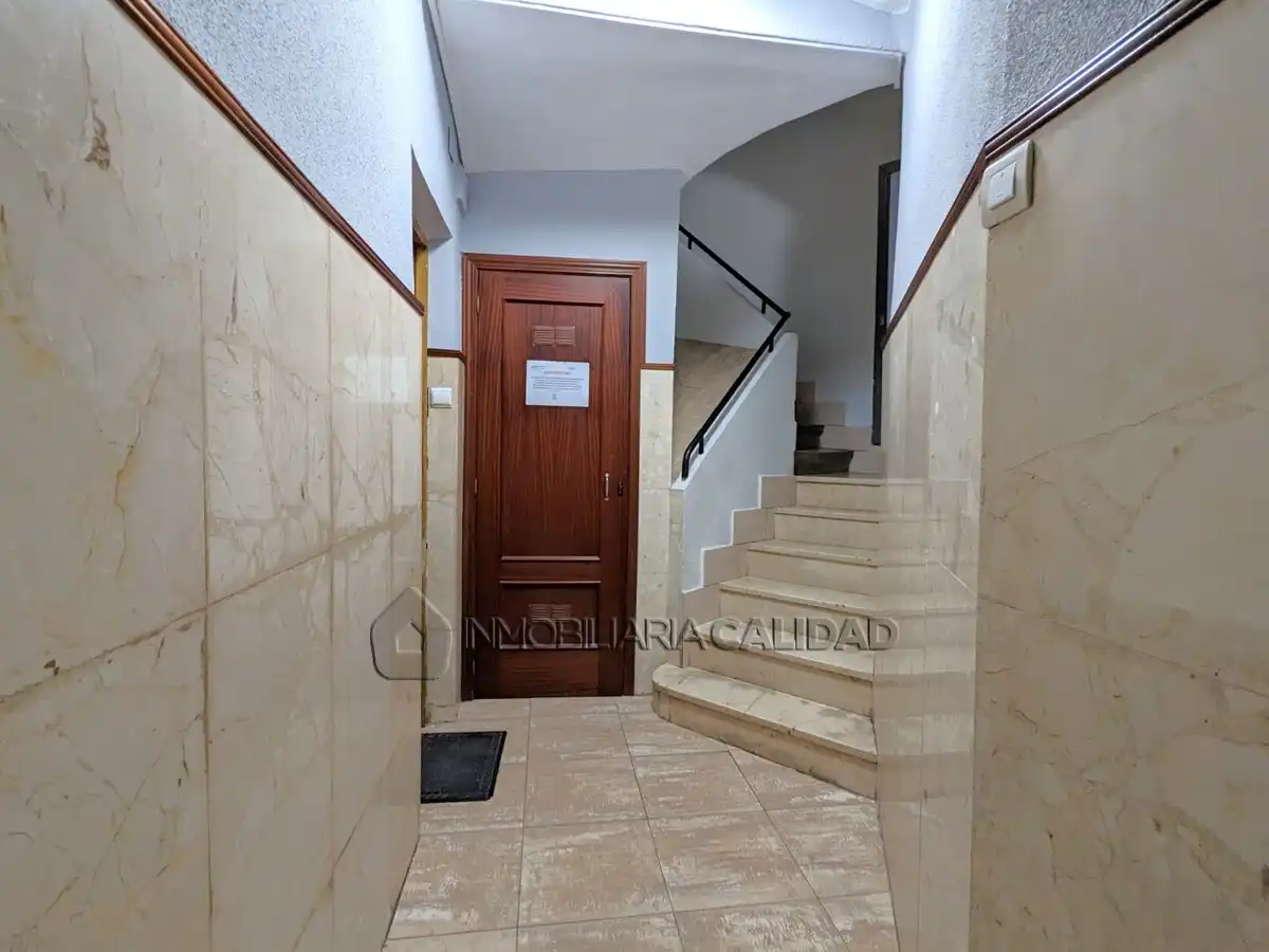 Piso de alquiler en Burgos con Calefacción y Amueblado
