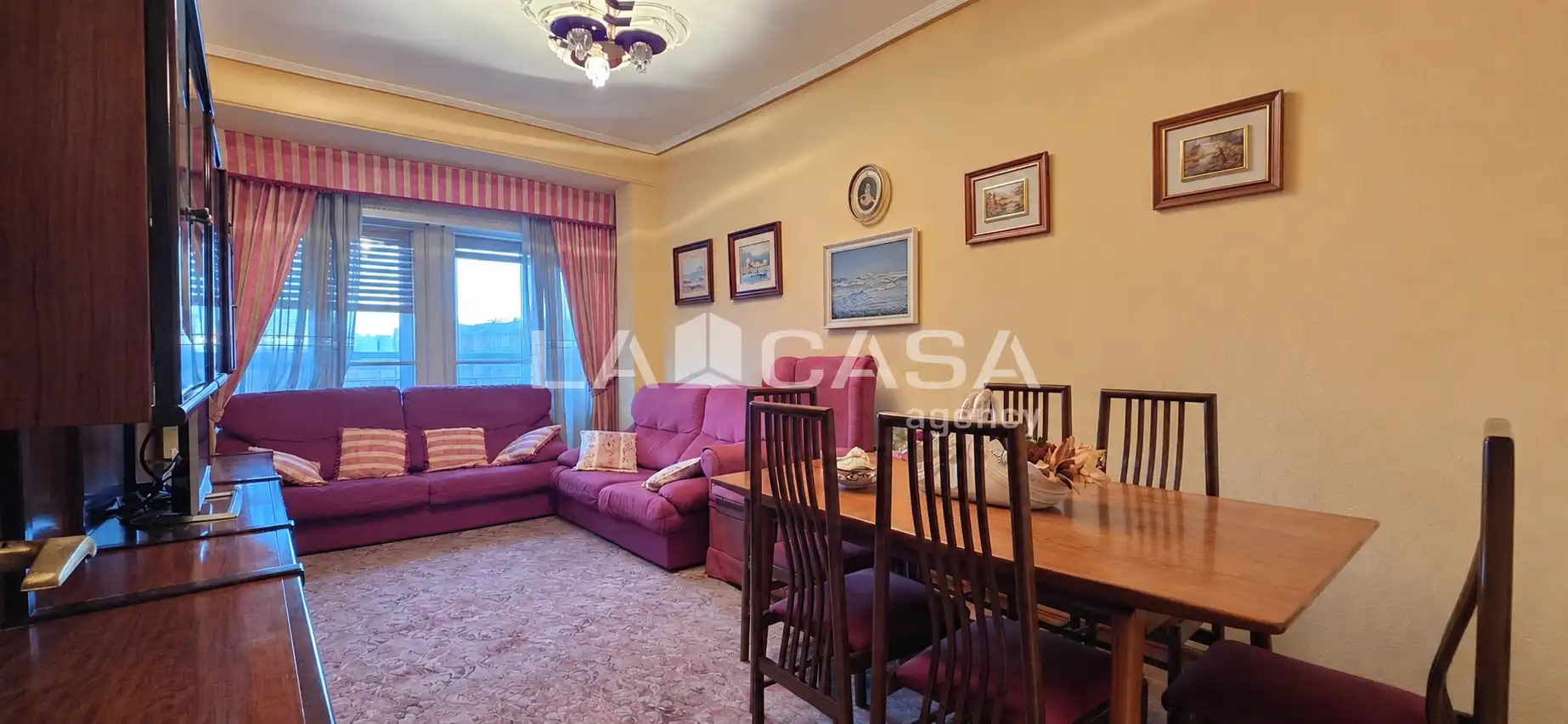 Living room of Flat for sale in Valladolid  with Heating and Balcony