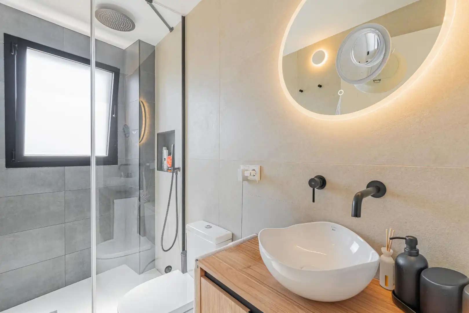 Bathroom of Detached homes for sale in Selva  with Air Conditioner, Furnished and Alarm