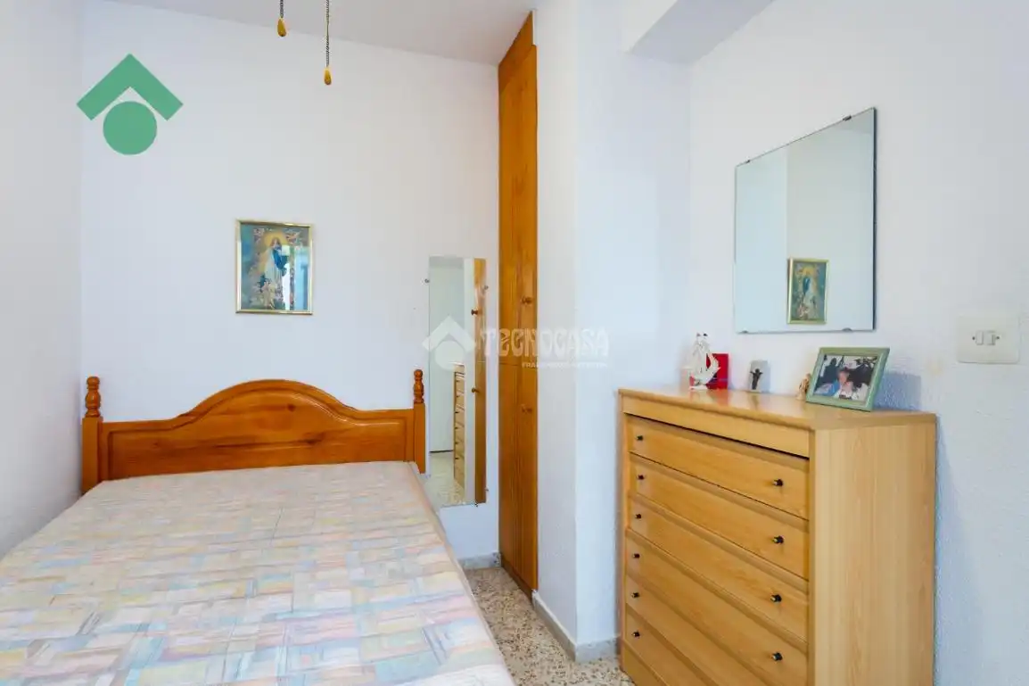 Bedroom of Flat for sale in Almuñécar  with Air Conditioner