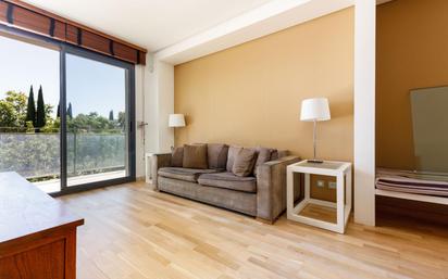 Living room of Flat for sale in  Barcelona Capital  with Air Conditioner and Terrace