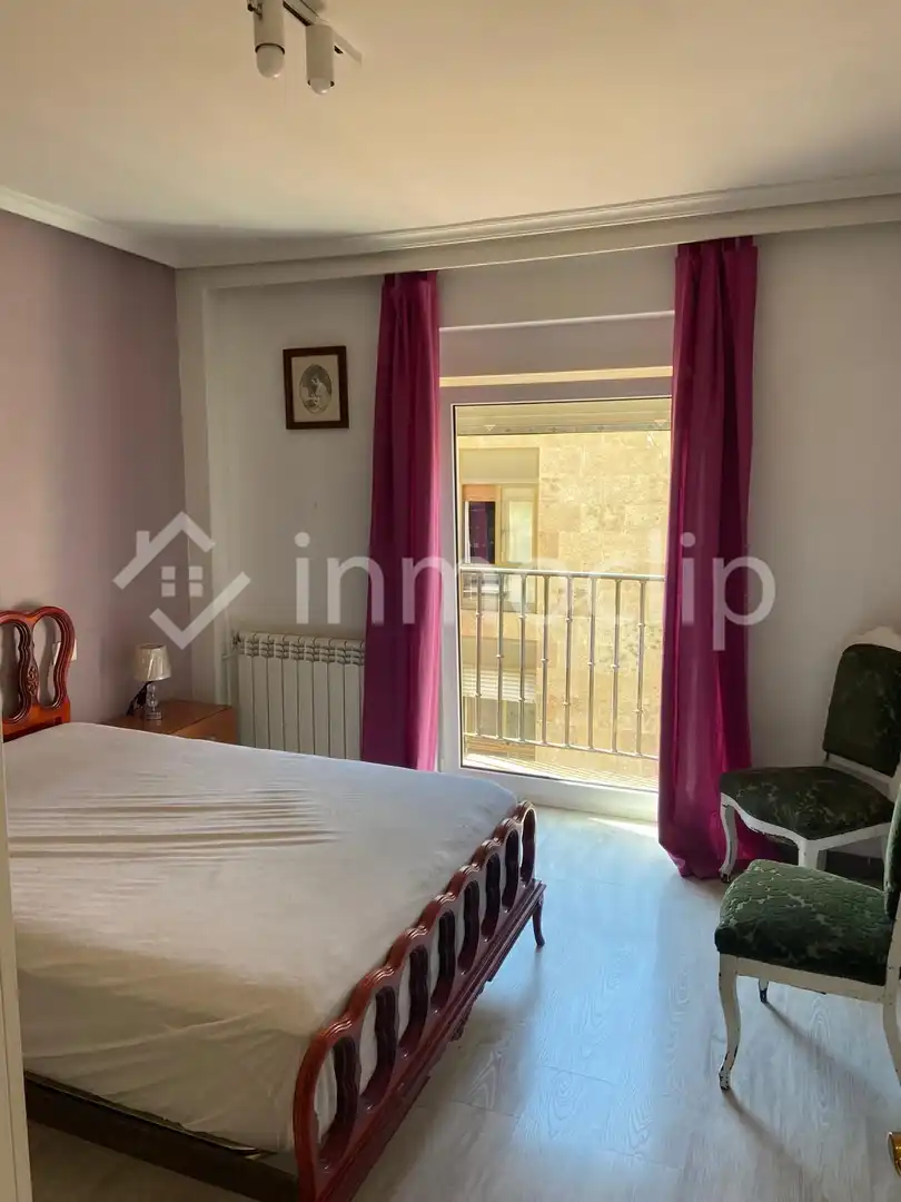 Bedroom of Flat for rent in Salamanca  with Heating, Terrace and Furnished