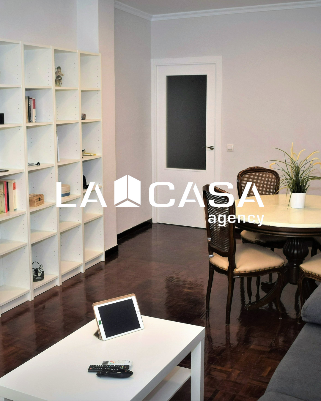 Flat for sale in  Sevilla Capital  with Terrace and Storage room