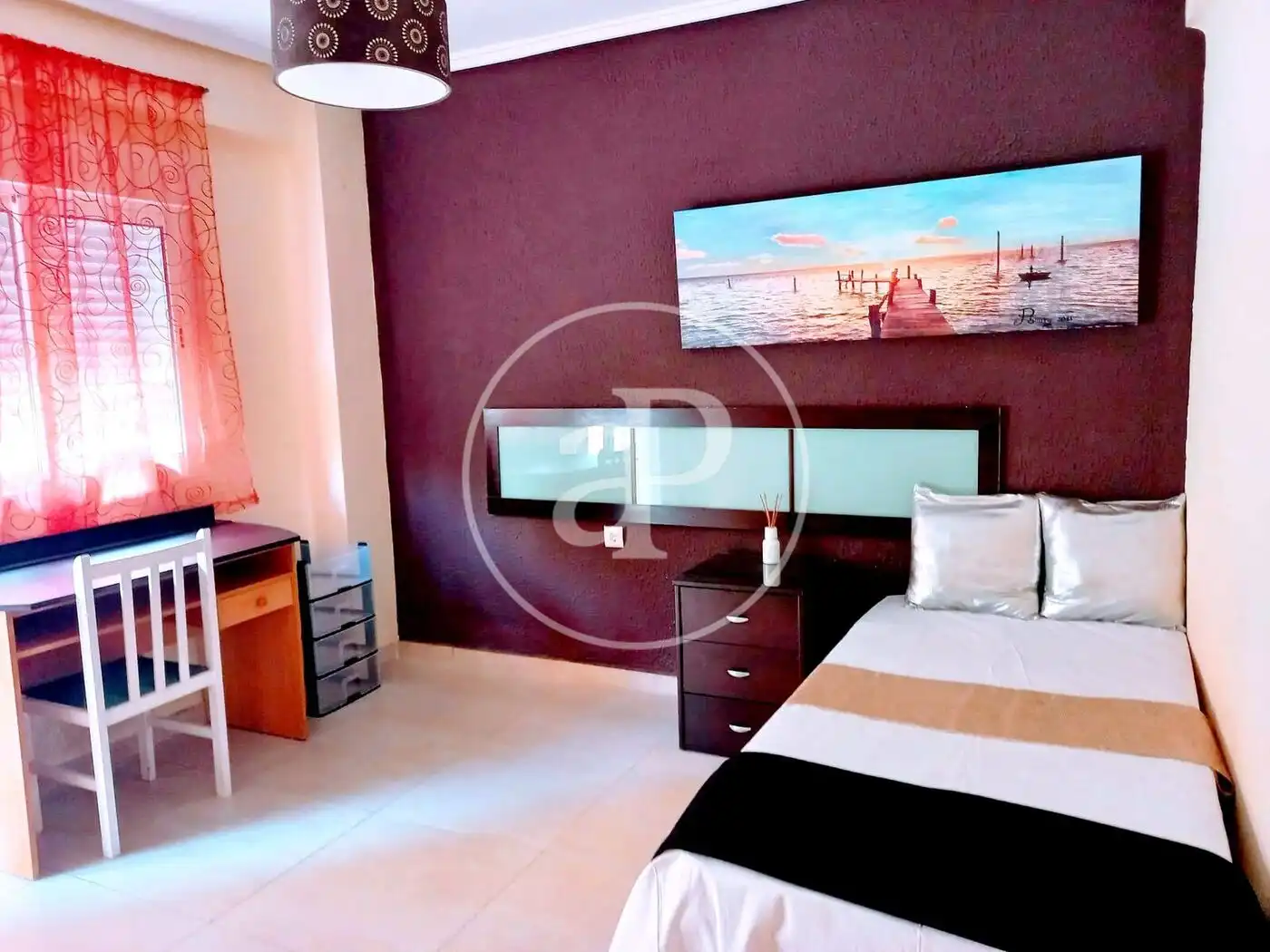 Habitación de Piso de alquiler en Valencia con Calefacción y Amueblado