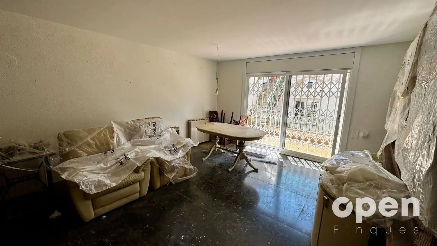 Bedroom of Houses for sale in Terrassa  with Air Conditioner, Heating and Terrace