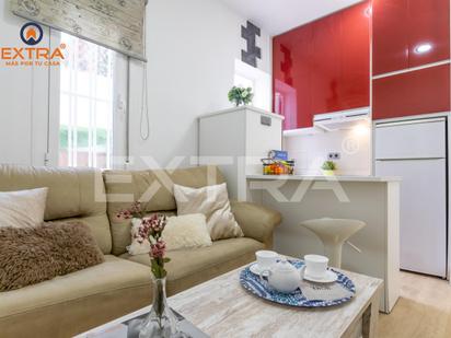 Living room of Apartment for sale in  Madrid Capital  with Heating