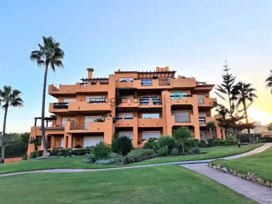 Apartament amb piscina en venda a El Castillo, imagen 22