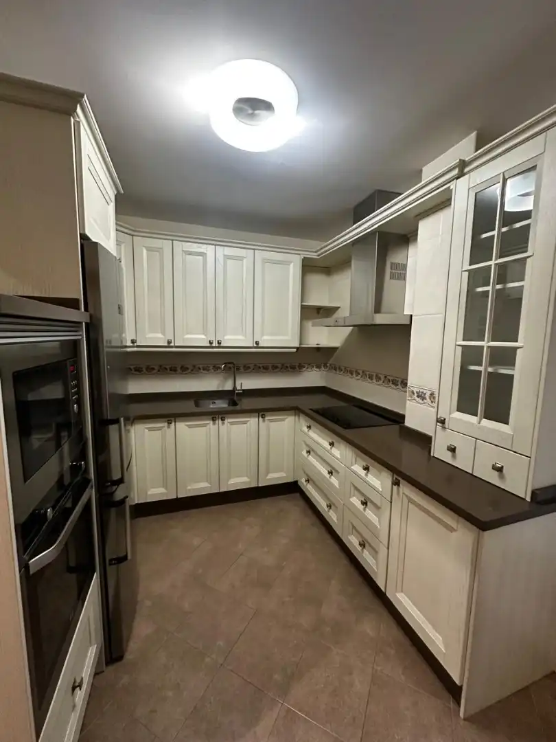 Cocina de Ático de alquiler en Don Benito con Aire acondicionado, Calefacción y Parquet