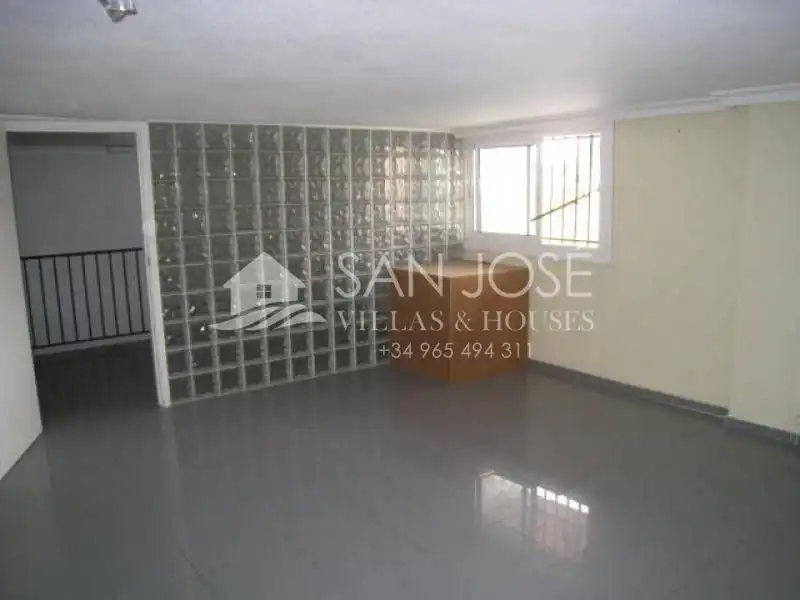 Local comercial en venda a Novelda, imagen 3