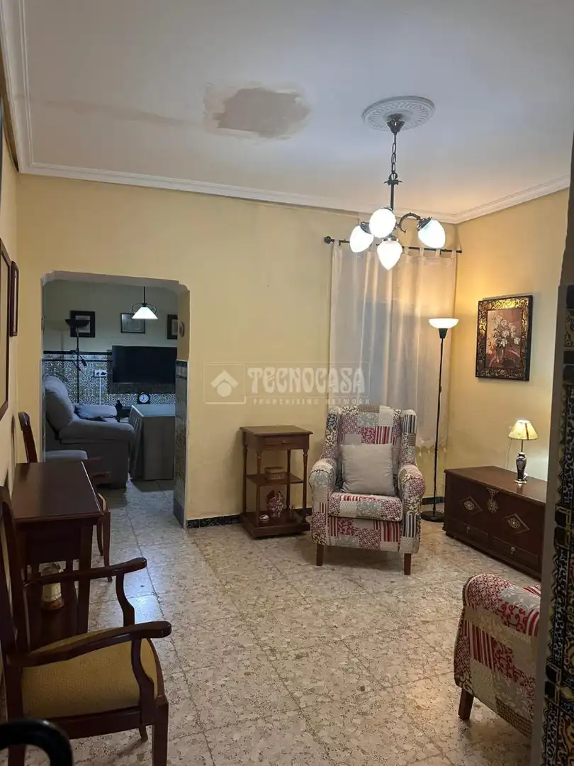 Casa o xalet en venda a Centro - Doña Mercedes