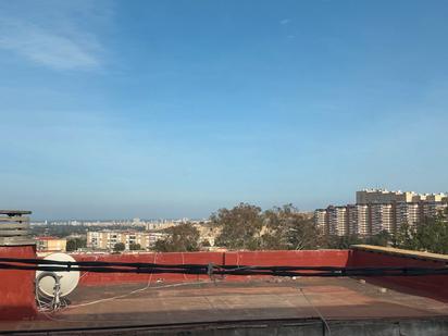 Vista exterior de Pis en venda en Alicante / Alacant amb Aire condicionat