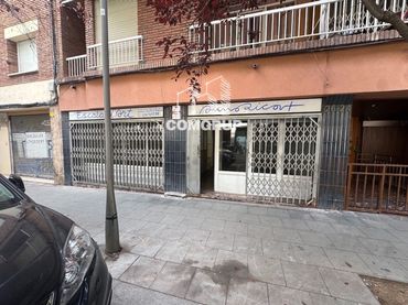 Local comercial de lloguer a Amunt