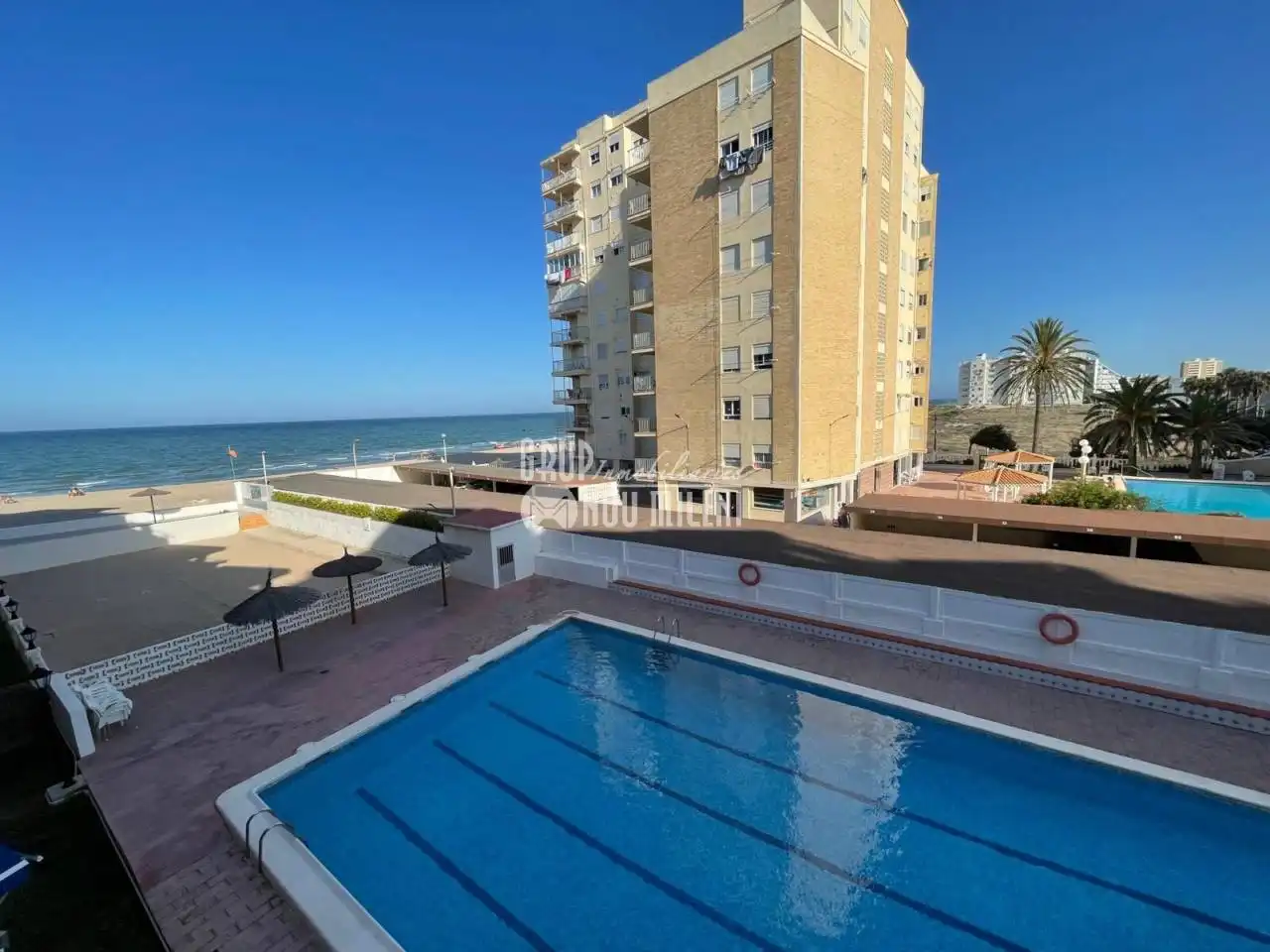 Piscina de Apartamento de alquiler en Valencia con Aire acondicionado, Terraza y Trastero