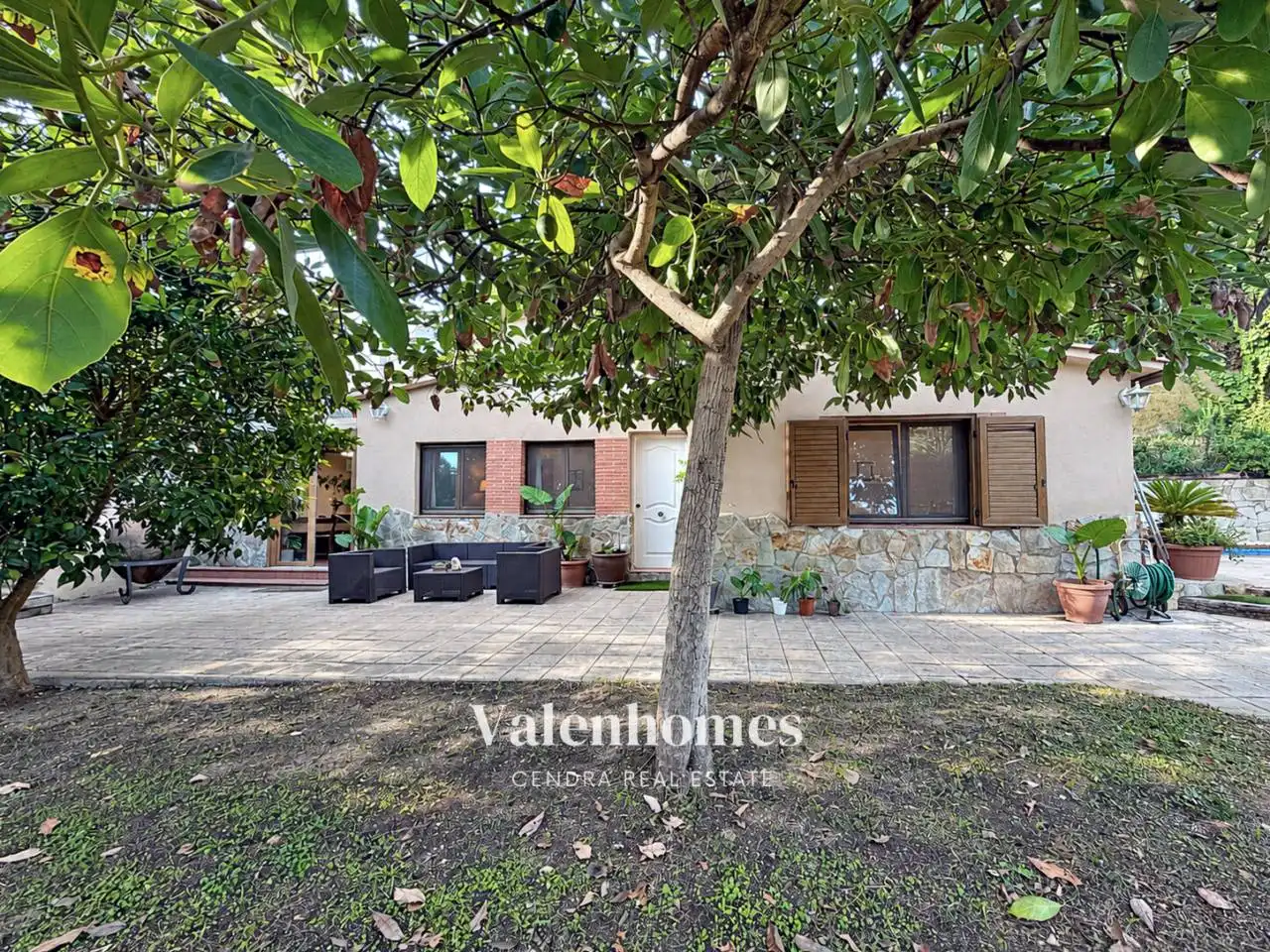 Vista exterior de Casa o chalet en venta en Molins de Rei, Barcelona
