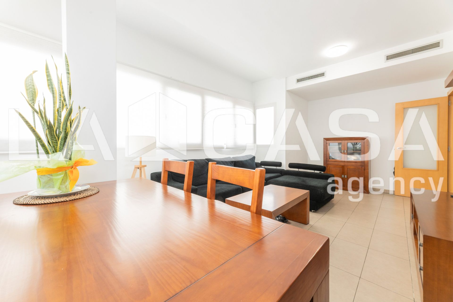 Living room of Flat for sale in Burjassot  with Air Conditioner, Heating and Furnished