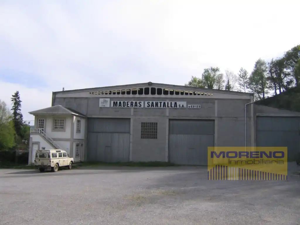 Vista exterior de Nau industrial de lloguer en Sarria