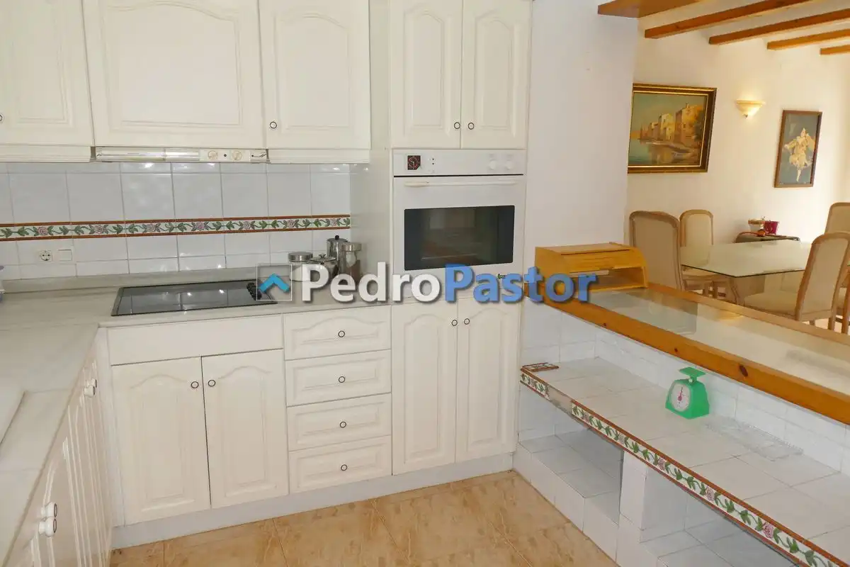 Cocina de Casa o chalet en venta en Dénia con Aire acondicionado, Calefacción y Jardín privado
