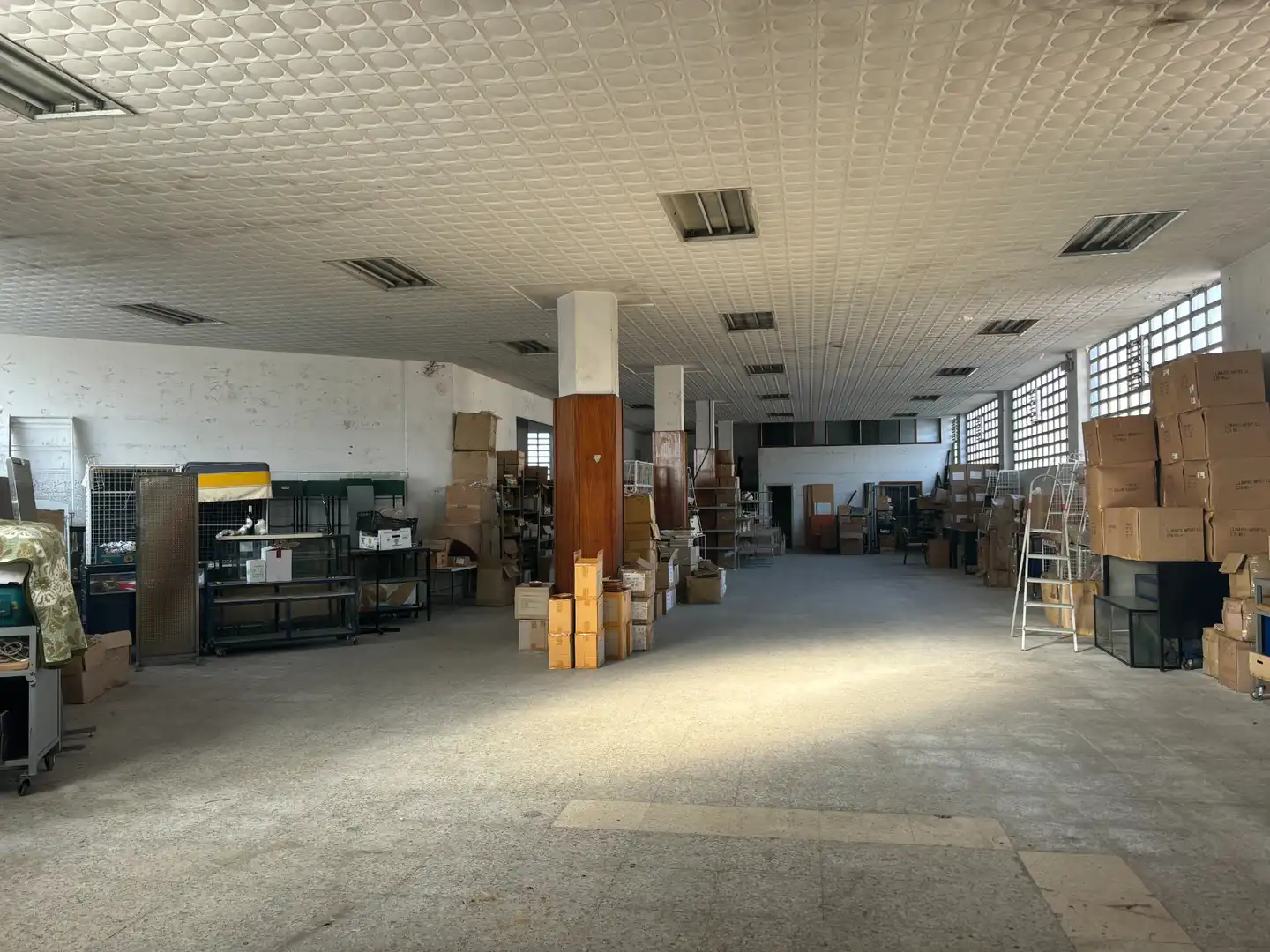 Local comercial en venta en Rúa Coutada Nova, imagen 23