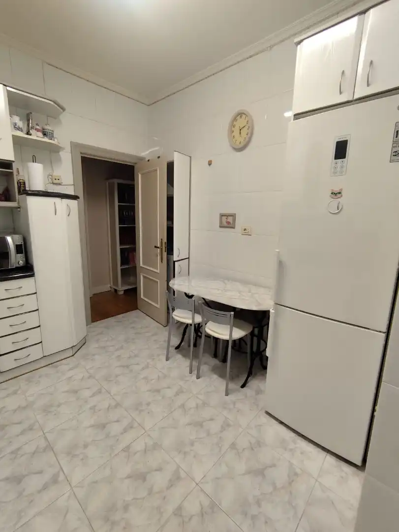 Küche von Wohnung zur Miete in Bilbao  mit Heizung und Möbliert