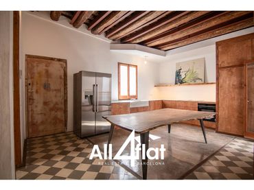 Appartamento con balcone in vendita a Calle Carabassa