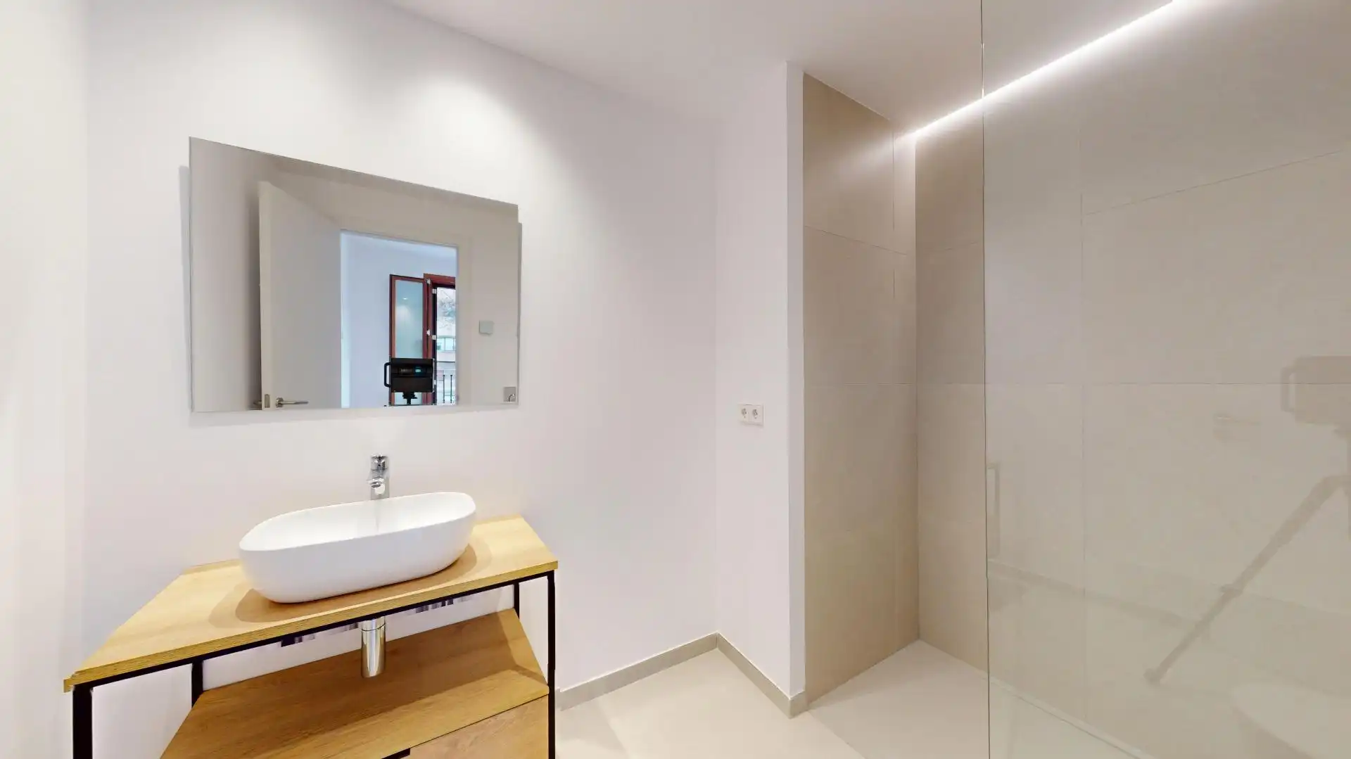 Baño de Piso en venta en  Palma de Mallorca con Calefacción, Terraza y Trastero