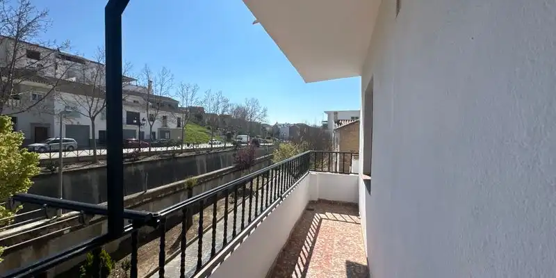 Terrassa de Casa adosada en venda en Villanueva del Trabuco amb Aire condicionat, Terrassa i Traster