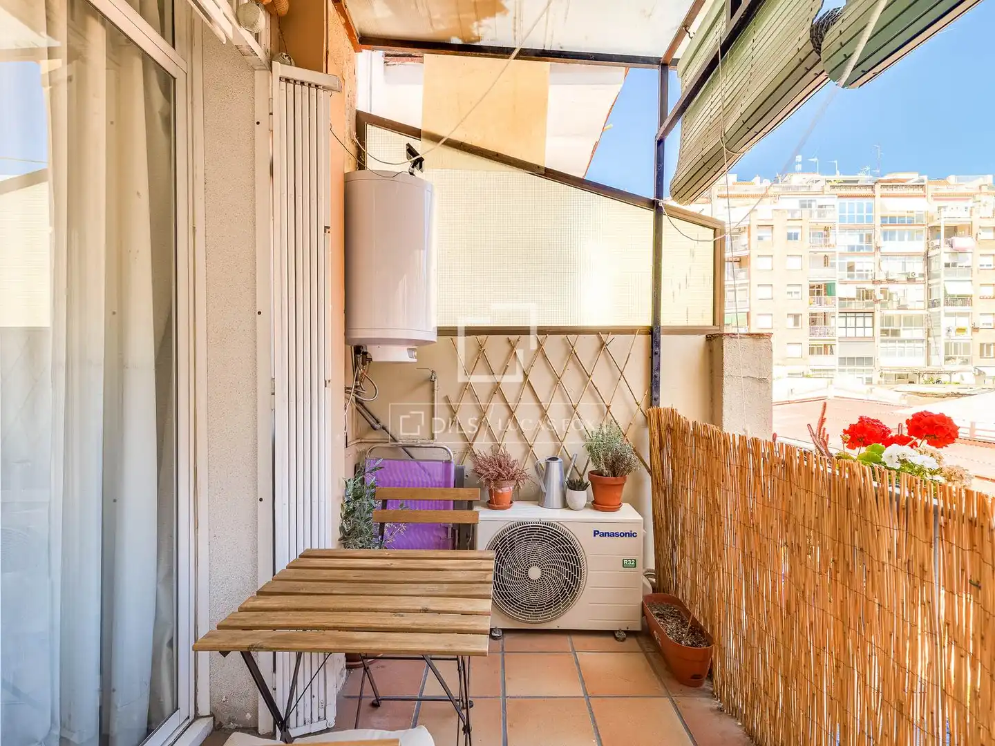 Terrassa de Pis en venda en Barcelona amb Aire condicionat, Calefacció i Balcó