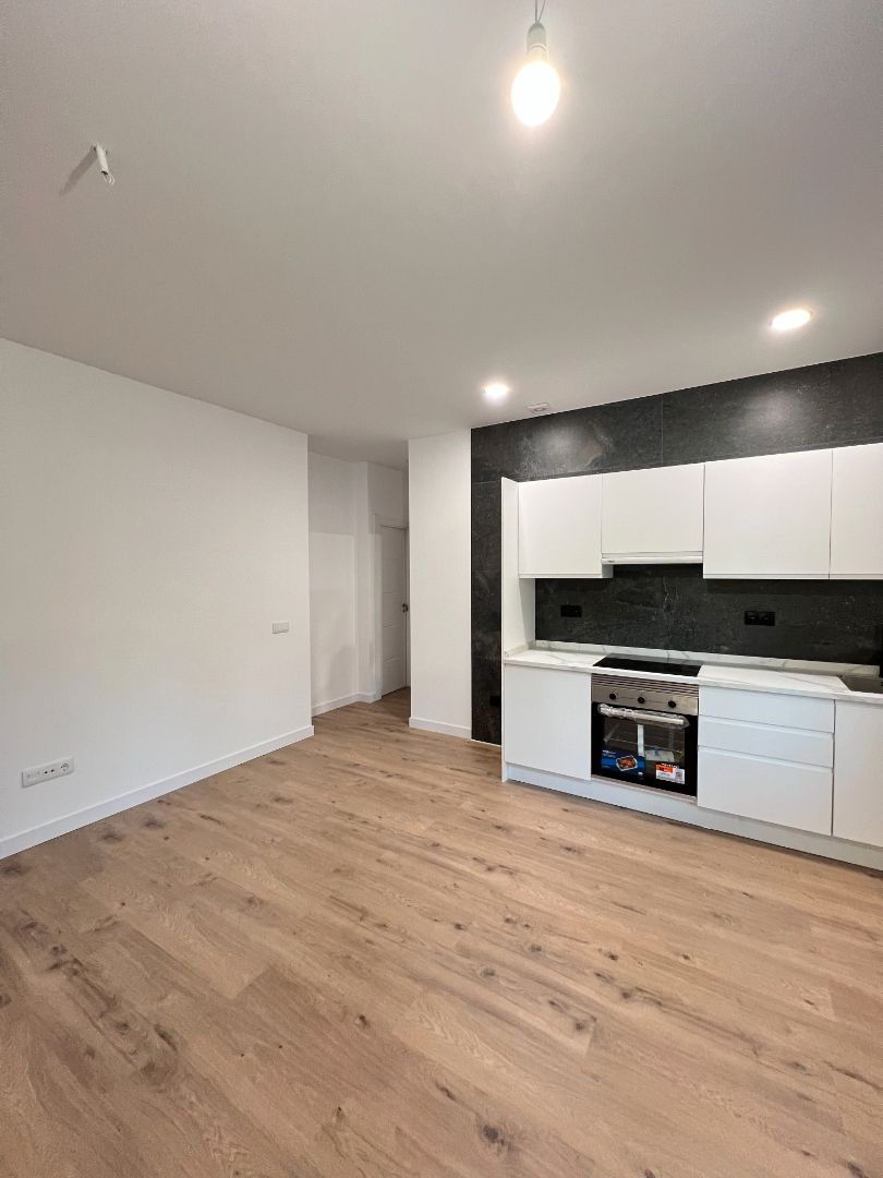 Cuina de Apartament en venda en Torrejón de Ardoz amb Calefacció i Forn