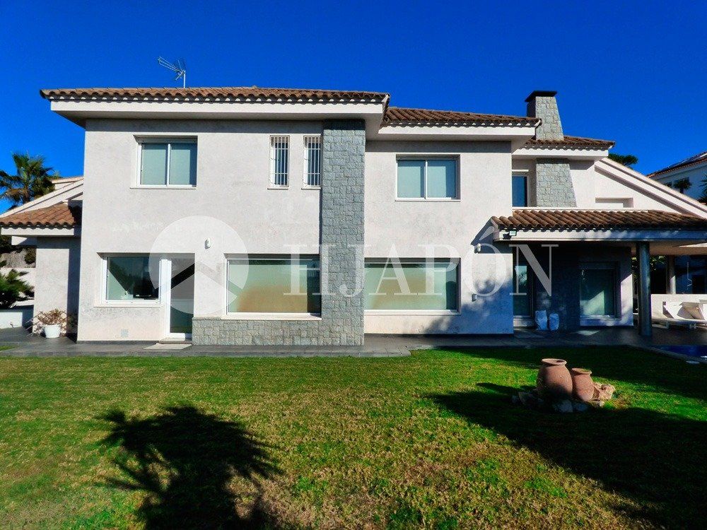 House or chalet for sale in Alella