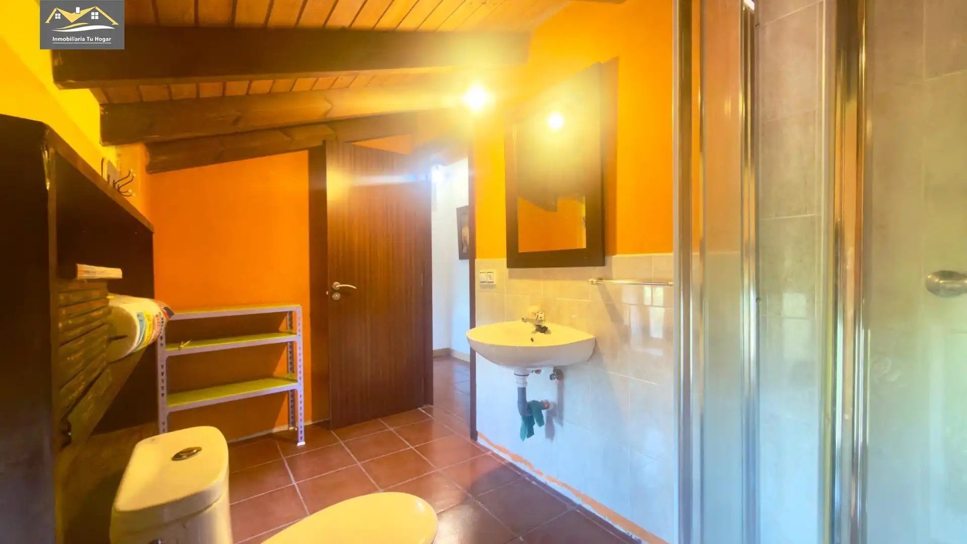 Baño de Finca rústica en venta en Castrelo de Miño con Jardín privado, Terraza y Amueblado