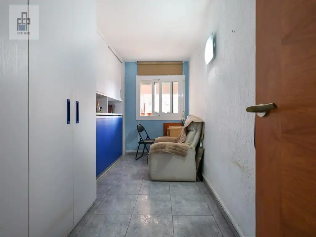 Bedroom of Flat for sale in Cornellà de Llobregat