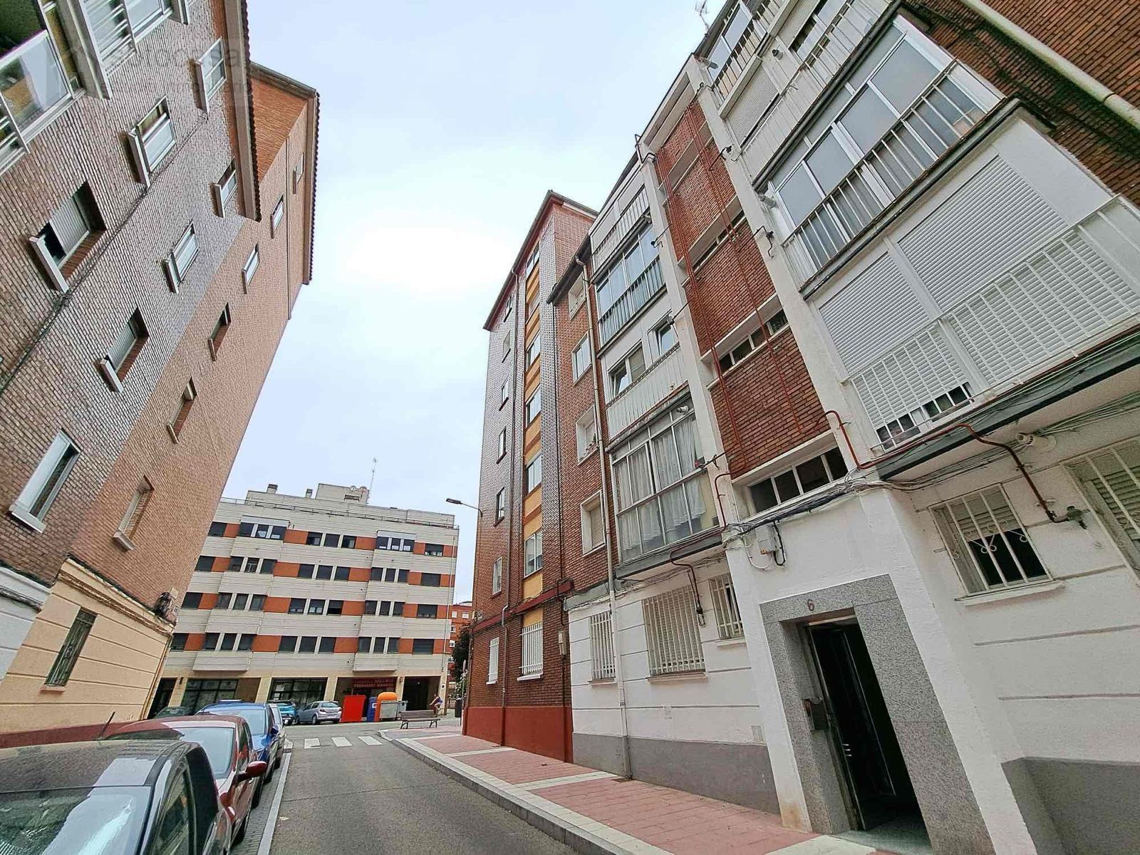 Exterior view of Flat for sale in Valladolid Capital  with Heating