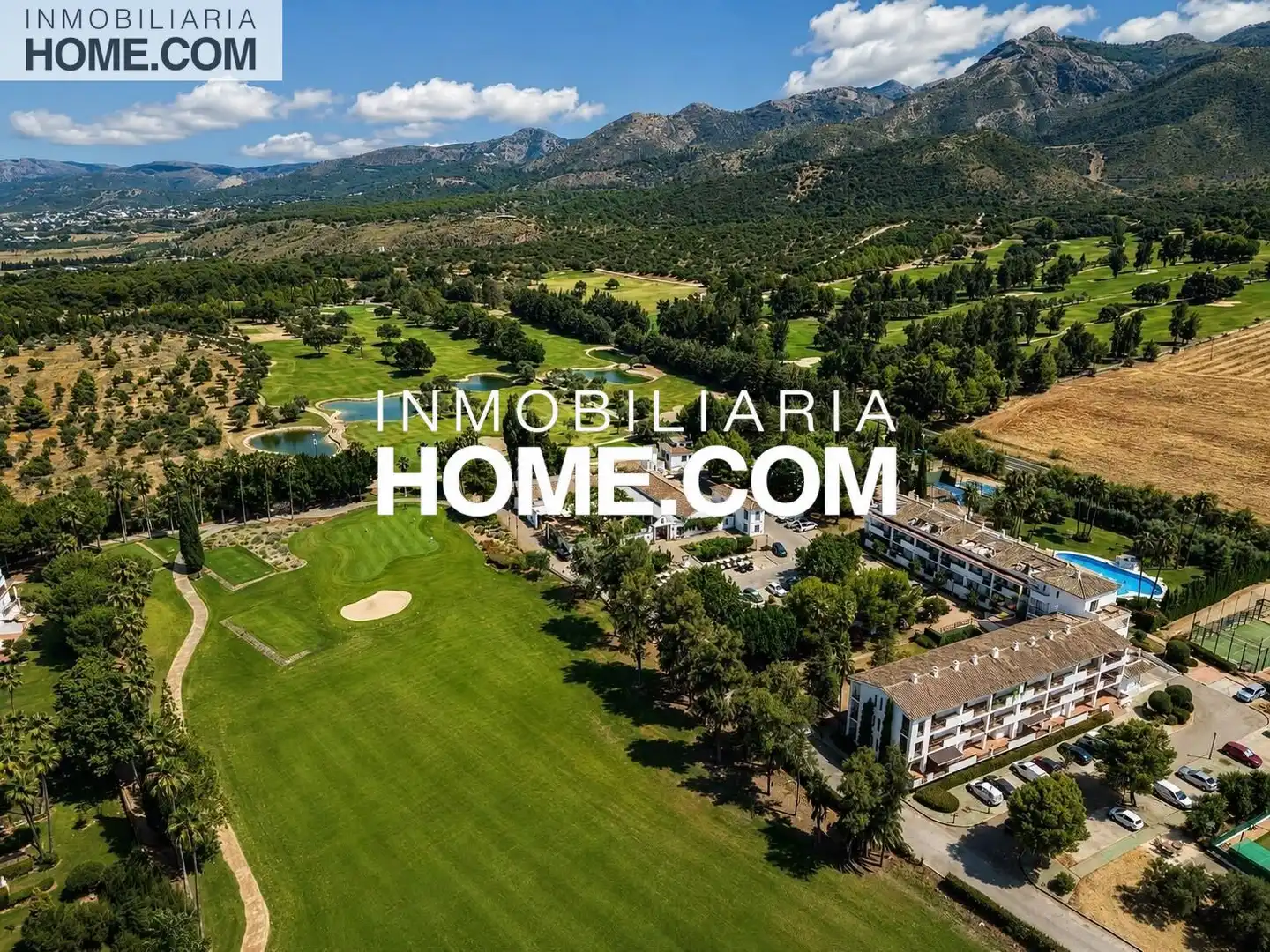 Adosado con terraza en venta en Avenida Lauro Golf, imagen 5